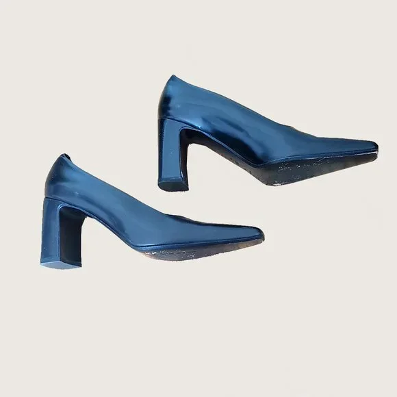 Via Spiga Pumps - Picture 5 of 10